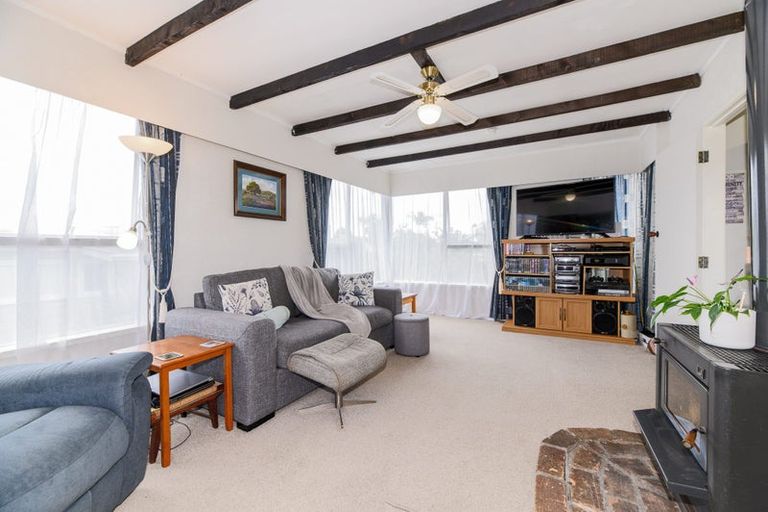 Photo of property in 7 Hetherington Road, Ranui, Auckland, 0612