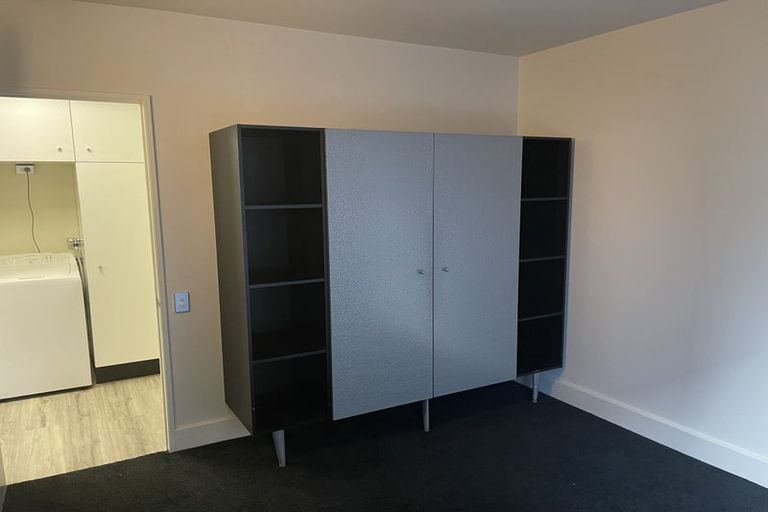 Photo of property in St Pauls Apartments, 3/43 Mulgrave Street, Thorndon, Wellington, 6011