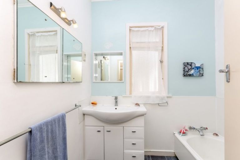 Photo of property in 503 Devon Street West, Blagdon, New Plymouth, 4310