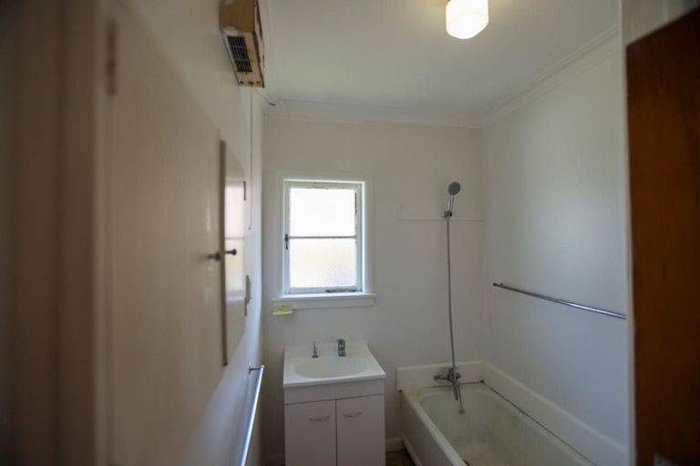 Photo of property in 449 Mount Albert Road, Mount Roskill, Auckland, 1041