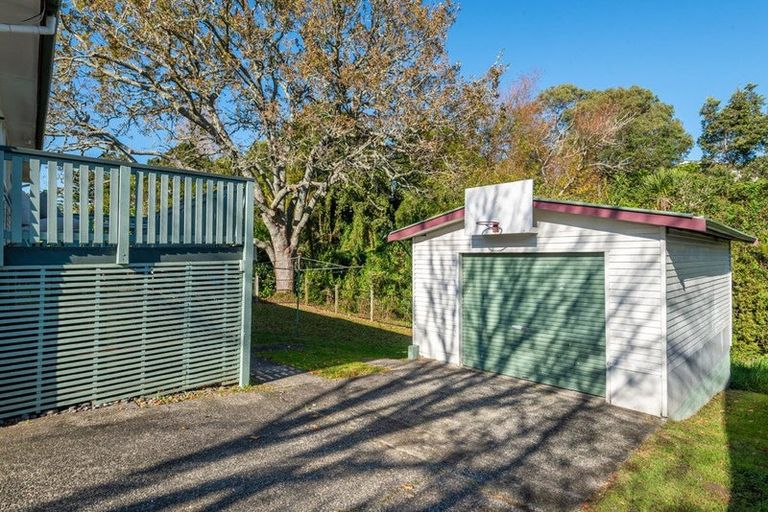 Photo of property in 132 Lancaster Road, Beach Haven, Auckland, 0626