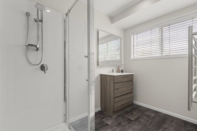 Photo of property in 3a Taupo Terrace, Feilding, 4702