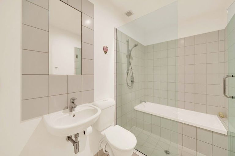 Photo of property in 18b Onslow Street, St Albans, Christchurch, 8014