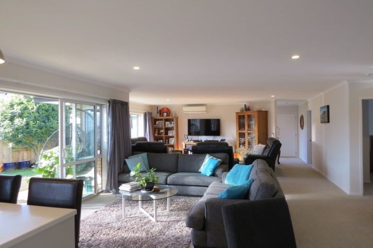 Photo of property in 37 Mary-ellen Place, Coromandel, 3506