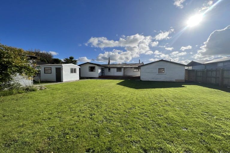 Photo of property in 13 High Street, Bulls, 4818