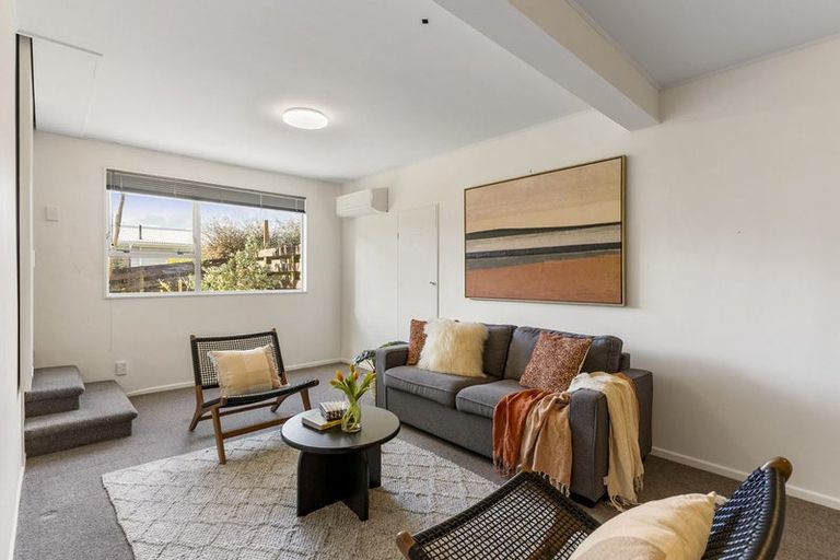 Photo of property in 193 Broderick Road, Johnsonville, Wellington, 6037
