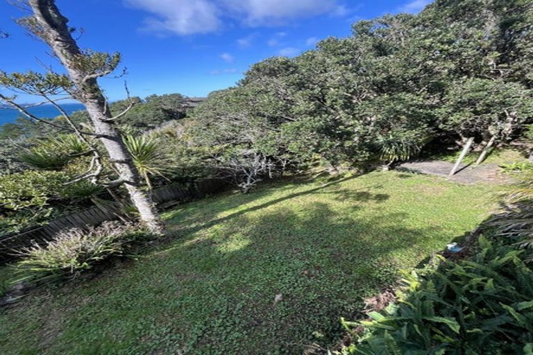 Photo of property in 10 Sykes Avenue, Hatfields Beach, Orewa, 0931