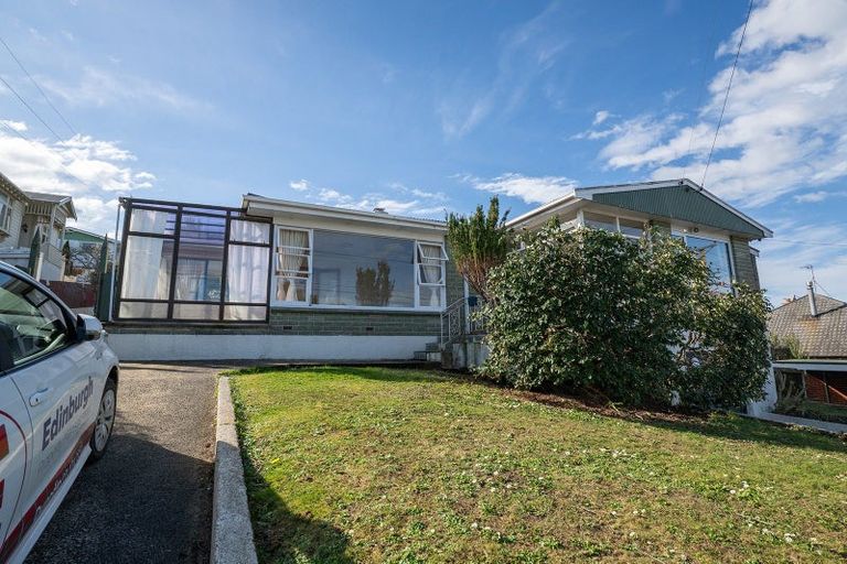 Photo of property in 40 Preston Crescent, Belleknowes, Dunedin, 9011