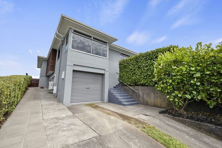 Photo of property in 116 Belt Road, New Plymouth, 4310