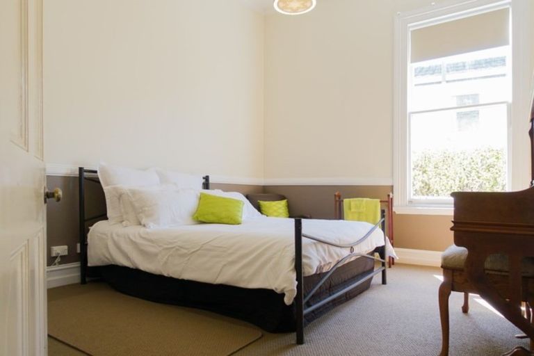 Photo of property in 35 Kilgour Street, Roslyn, Dunedin, 9010