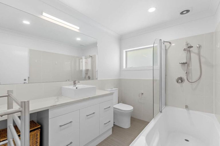 Photo of property in 26 Kotanui Avenue, Army Bay, Whangaparaoa, 0930