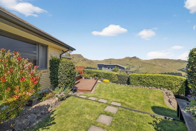 Photo of property in 46 Rockview Place, Mount Pleasant, Christchurch, 8081