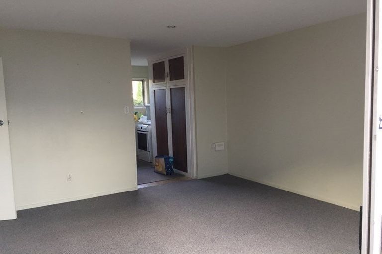 Photo of property in 2/350 Worcester Street, Linwood, Christchurch, 8011