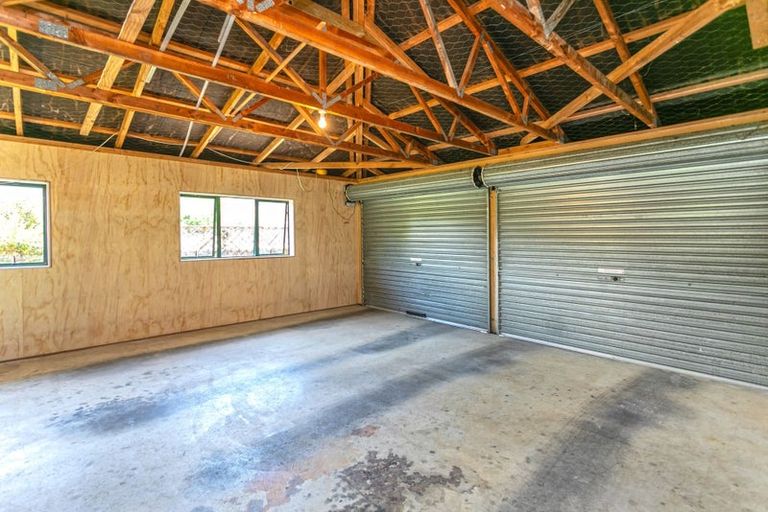 Photo of property in 165 Watt Street, Coromandel, 3506