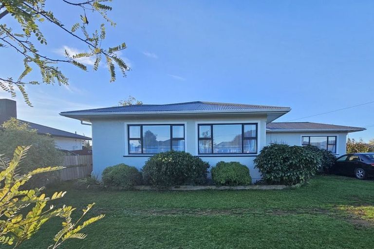 Photo of property in 9 Derby Street, Levin, 5510