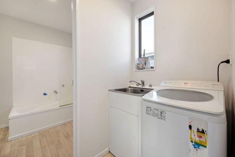 Photo of property in 4 Mount View Road, Melville, Hamilton, 3206