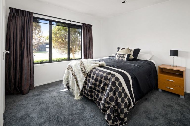 Photo of property in 2 Woburn Court, Rototuna North, Hamilton, 3210