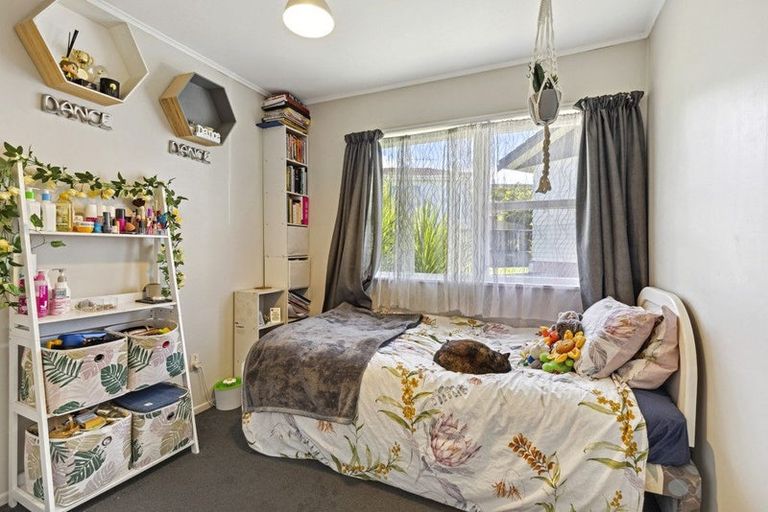 Photo of property in 26 Agincourt Street, Glenfield, Auckland, 0629