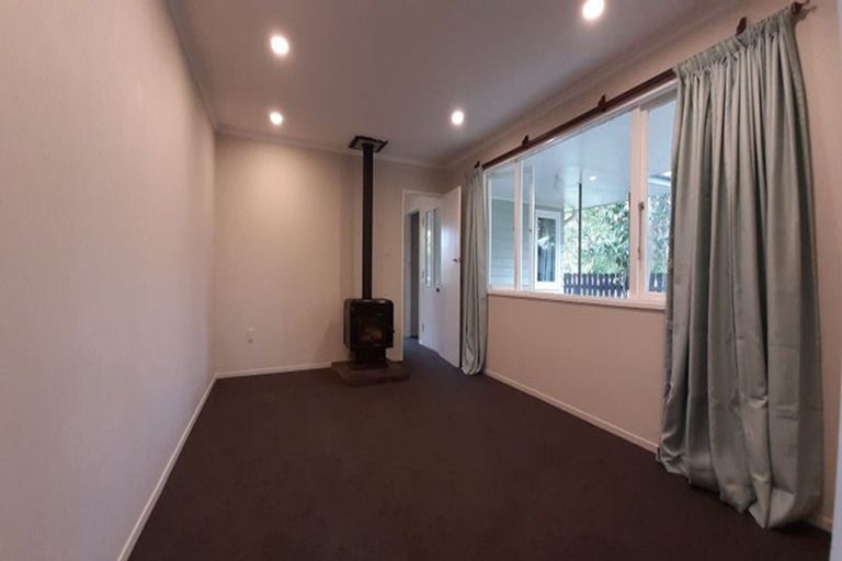 Photo of property in 37a Waitohu Road, Otaki, 5512