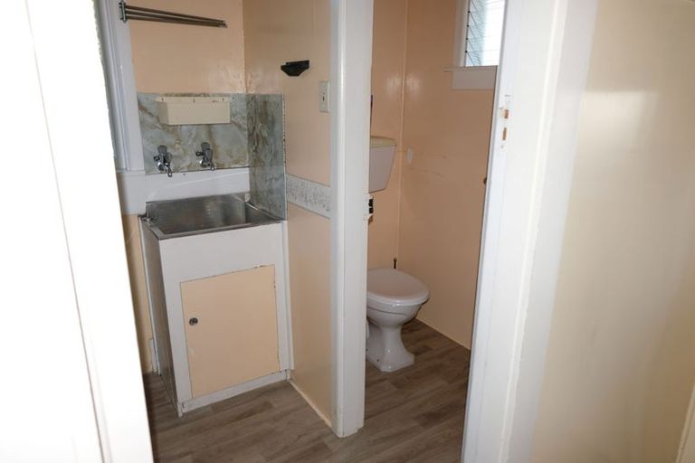 Photo of property in 27 Arun Street, South Hill, Oamaru, 9400