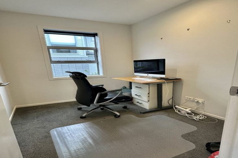 Photo of property in 68 Arran Road, Browns Bay, Auckland, 0630