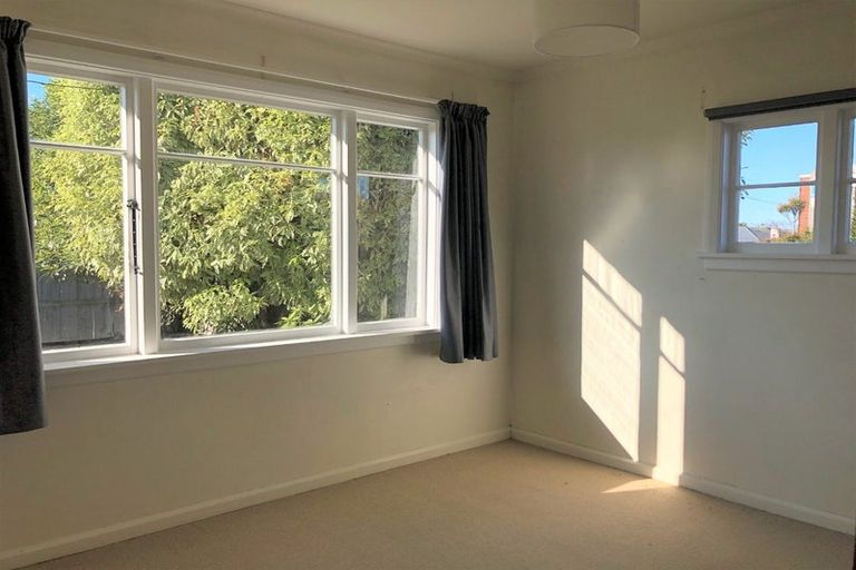 Photo of property in 47 Sawyers Arms Road, Northcote, Christchurch, 8052