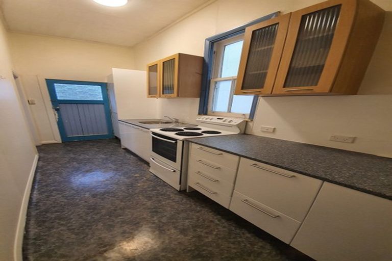 Photo of property in 6 Devon Street, Aro Valley, Wellington, 6021