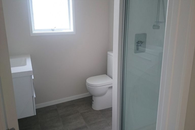 Photo of property in 63 Nikau Street, New Lynn, Auckland, 0600