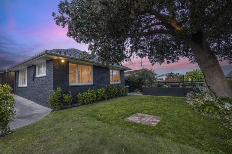 Photo of property in 25 Pandora Street, North New Brighton, Christchurch, 8083
