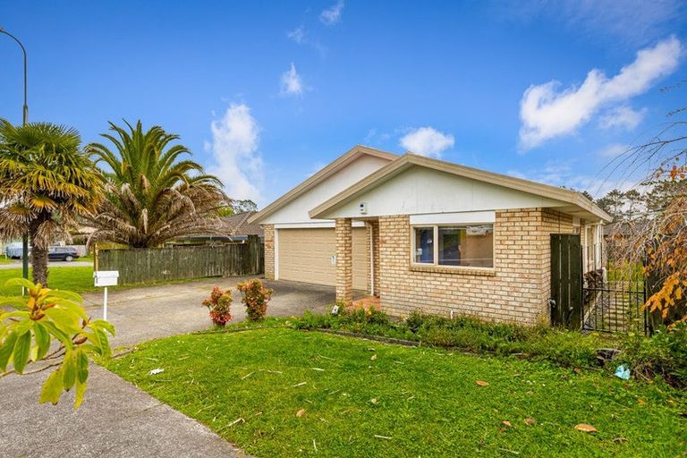 Photo of property in 4 Parkridge Way, Henderson, Auckland, 0612