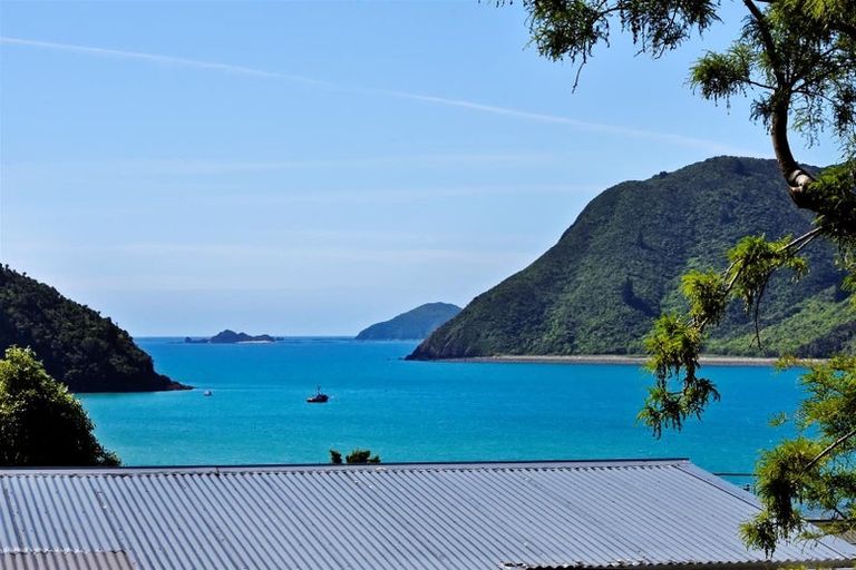 Photo of property in 28 Old Mill Road, Okiwi Bay, French Pass, 7193