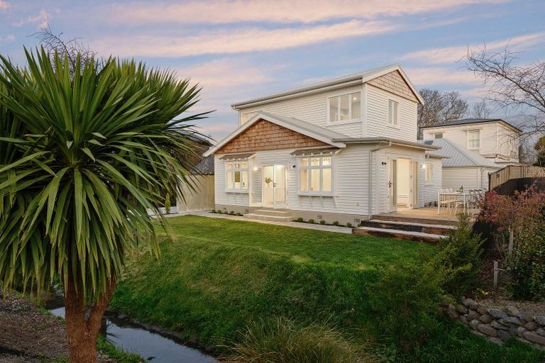 Photo of property in 24 Westminster Street, St Albans, Christchurch, 8014
