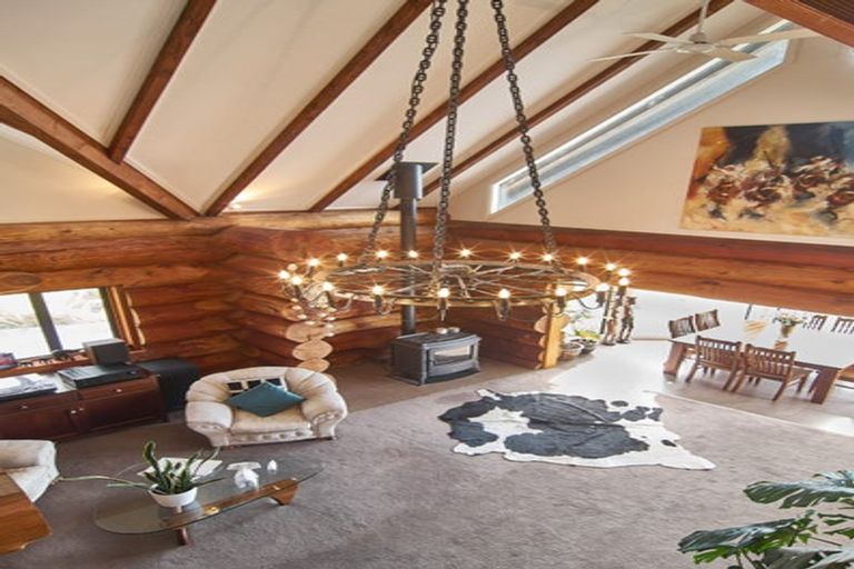 Photo of property in 5 Lapwing Lane, Mount Pleasant, Christchurch, 8081