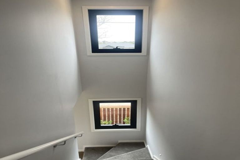 Photo of property in 1/15 Toru Street, Te Atatu Peninsula, Auckland, 0610