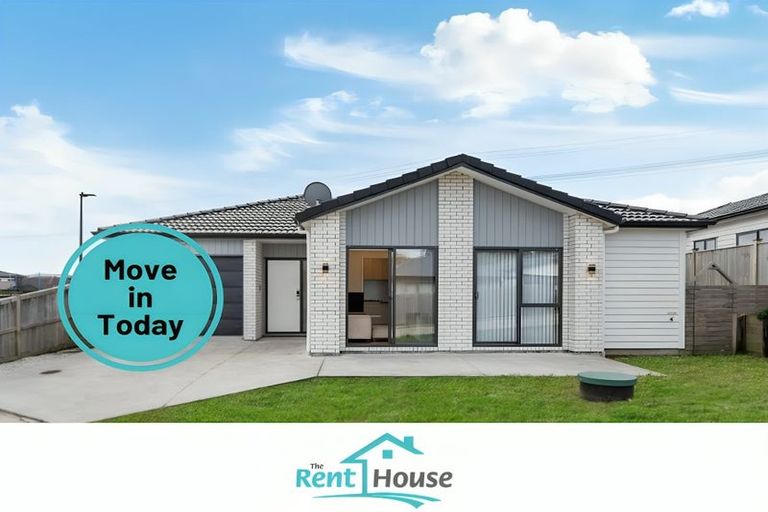 Photo of property in 2 Creswell Lane, Papakura, 2110