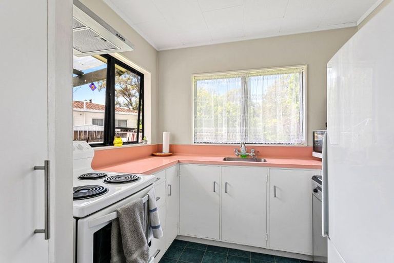 Photo of property in 10 U'ren Place, Riverdale, Gisborne, 4010