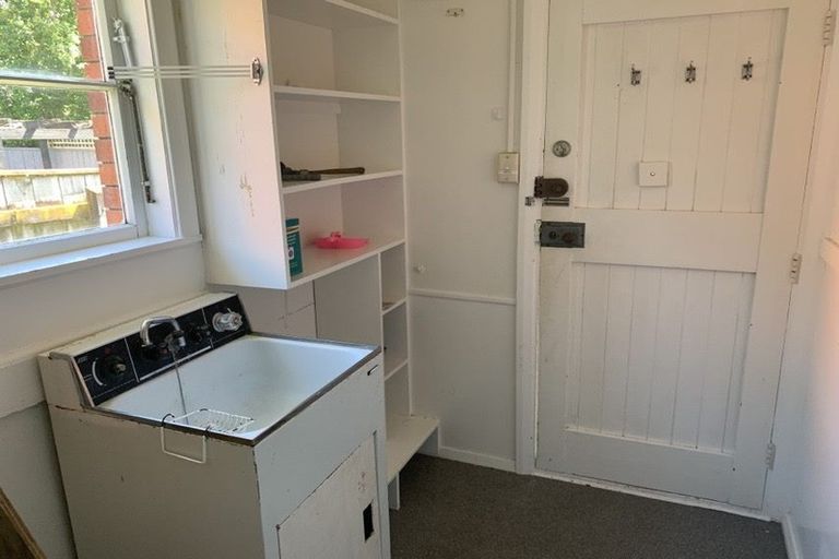 Photo of property in 39 Bledisloe Crescent, Wainuiomata, Lower Hutt, 5014