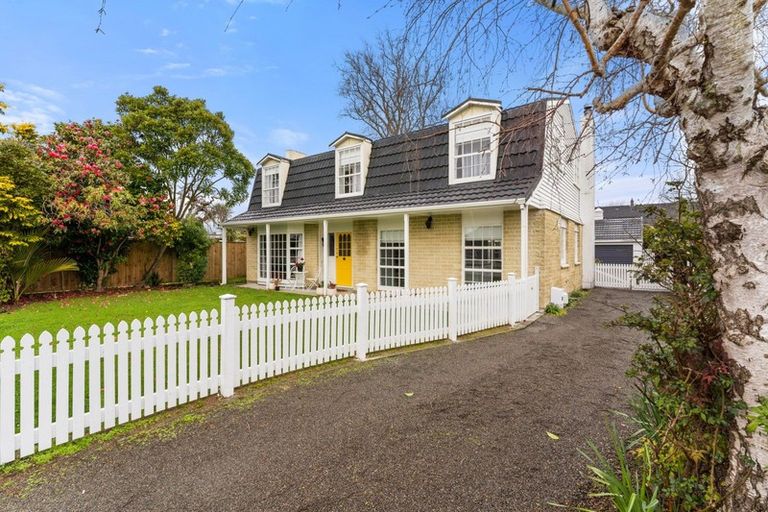 Photo of property in 34 Burn Street, Levin, 5510