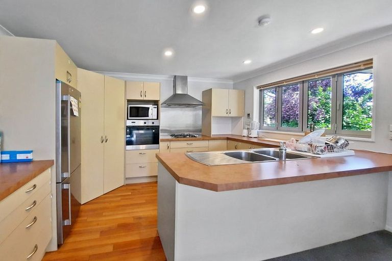 Photo of property in 15a Westburn Terrace, Burnside, Christchurch, 8041