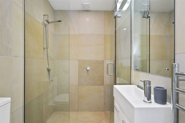 Photo of property in 5/22 Esplanade, Sumner, Christchurch, 8081