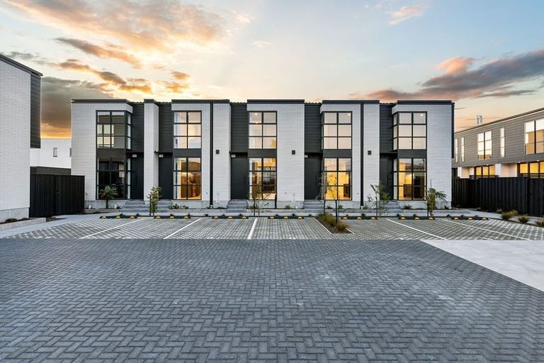 Photo of property in 8/25 Matai Street West, Riccarton, Christchurch, 8011