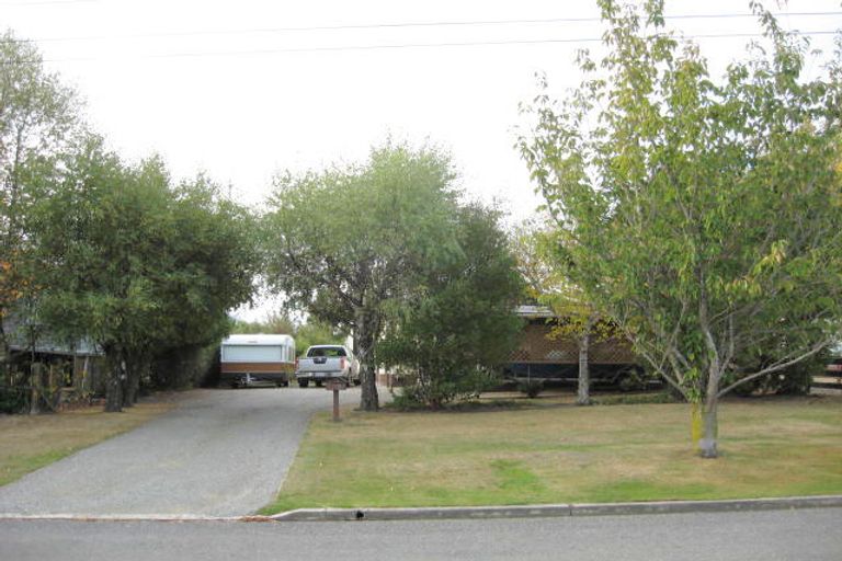 Photo of property in 23 Charles Street, Weston, Oamaru, 9401