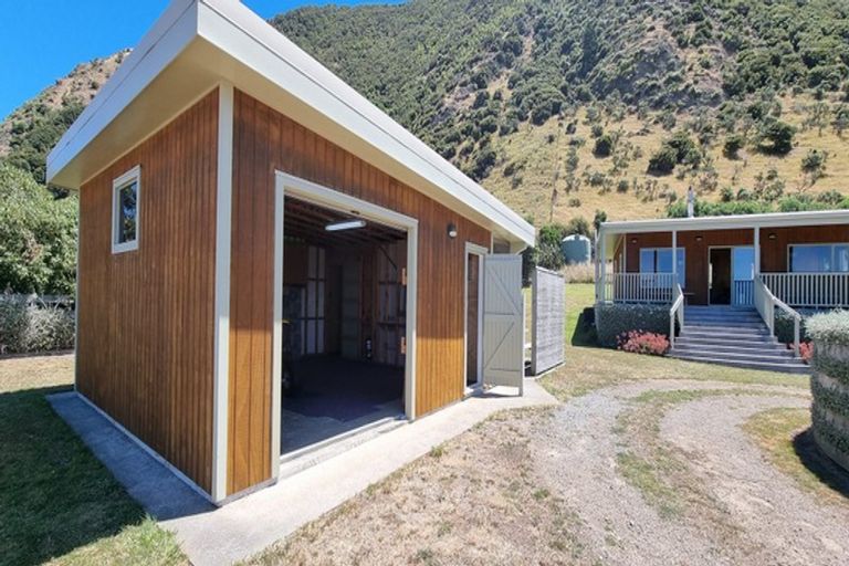 Photo of property in 402 Tora Farm Settlement Road, Tora, Martinborough, 5782