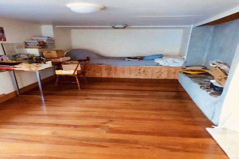 Photo of property in 36 Park Terrace, Corsair Bay, Lyttelton, 8082