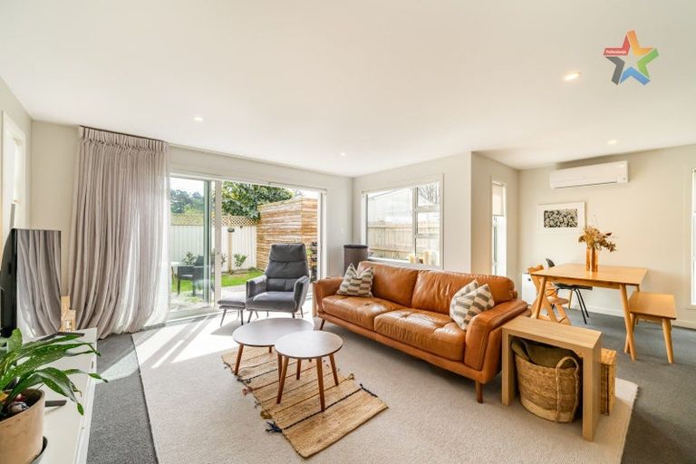 Photo of property in 11c Molesworth Street, Taita, Lower Hutt, 5011