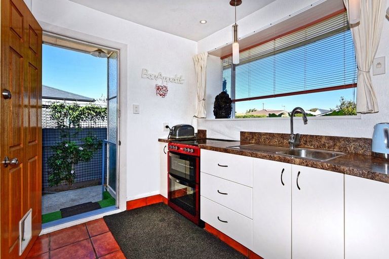 Photo of property in 20a Ferniehurst Street, Somerfield, Christchurch, 8024