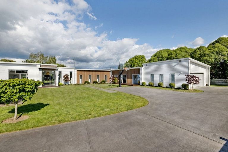 Photo of property in 1 Alan Livingston Drive, Cambridge, 3434