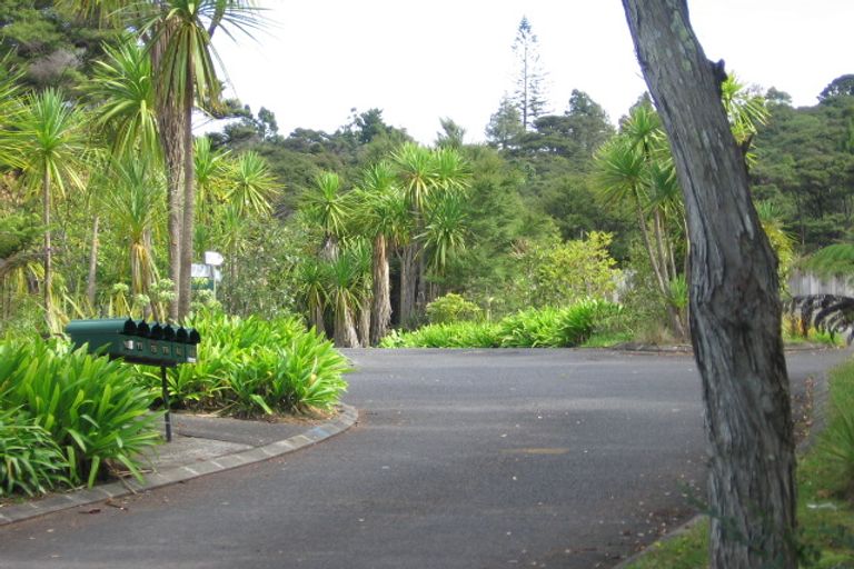 Photo of property in 83 Hilling Street, Titirangi, Auckland, 0604