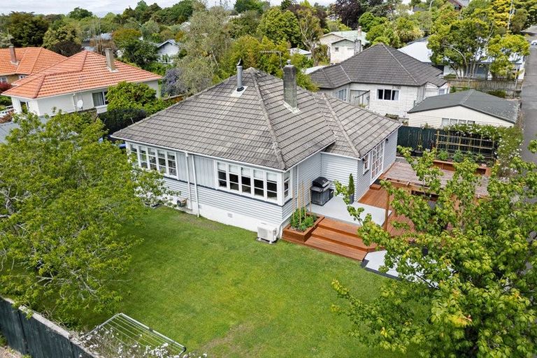 Photo of property in 4 Casey Avenue, Fairfield, Hamilton, 3214