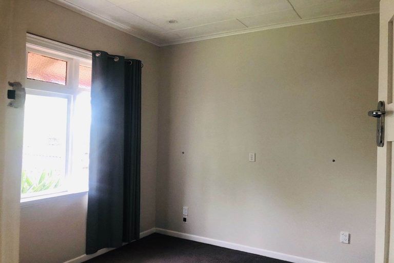 Photo of property in 11 Robert Street, Ellerslie, Auckland, 1051